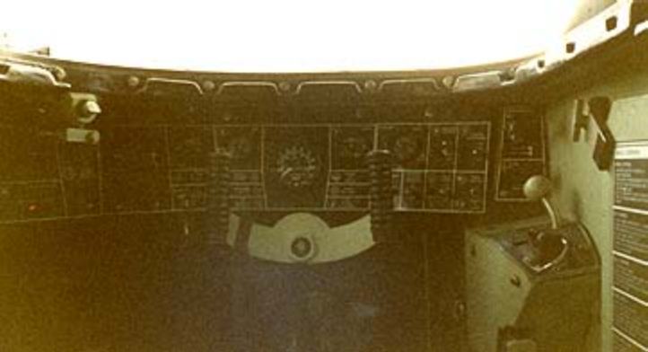 apr1303_TS27.jpg - Todd Stach - E Troop - Daley - 1985 - Driver's compartment of my M3.