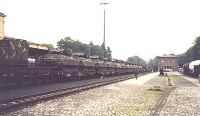 may0603_TS50.jpg - Todd Stach - E Troop - Bad Kissingen - 1986 - Rail load for GTA.