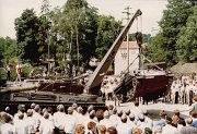 BW_Recovery_Vehicle_Lifting